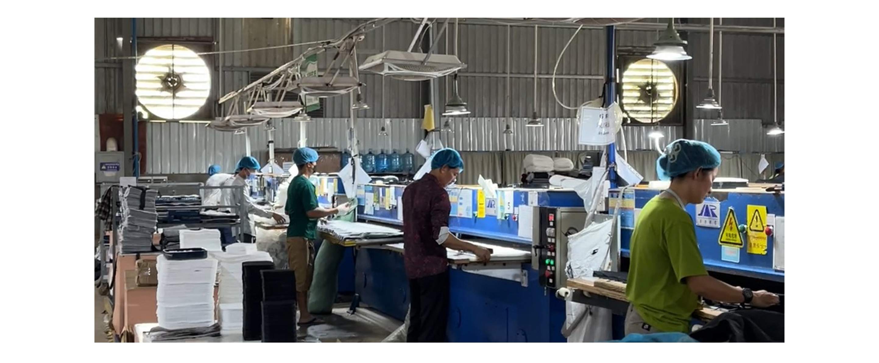 Bag Material Cutting Bag Material Cutting